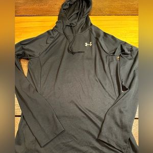 Women’s XS black Under Armour Heat Gear light weight hoodie